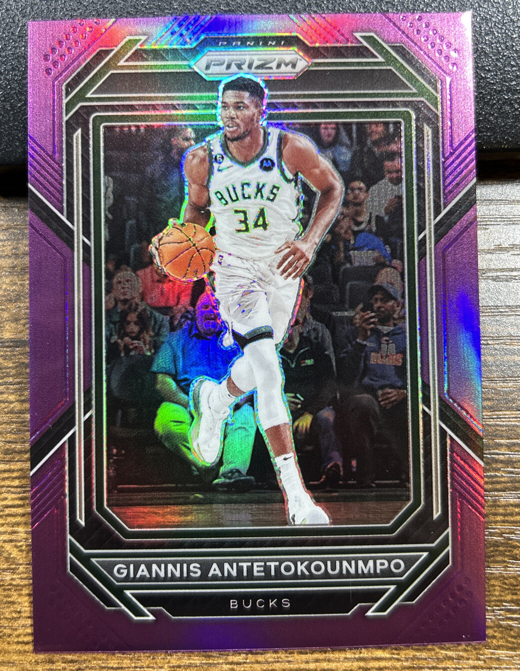 Giannis Antetokounmpo 2022-23 Panini Prizm Purple #/99 Bucks #96 CENTERED