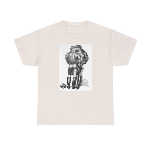 Camiseta Vintage Reimpresión Original Tom of Finland Dibujo Gildan Unisex Algodón Pesado - Imagen 18 de 36