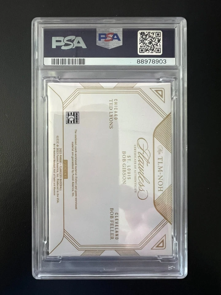 Parche triple impecable Lyons/Feller/Gibson 2023 legendario mate dorado PSA 8 #/10  Foto 2 de 2