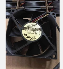 1pcs ADDA AD0824UB-A72GL 8CM 8025 24V 0.26A 3-wire inverter fan