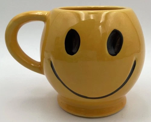 Vintage 1970’s McCoy Smiley Happy Face Mug Have A Nice Day Pottery Cup Coffee