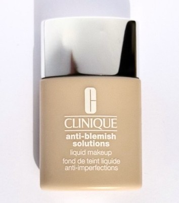 Clinique Anti-Blemish Solutions Liquid Makeup CN70 Vanilla 30ml