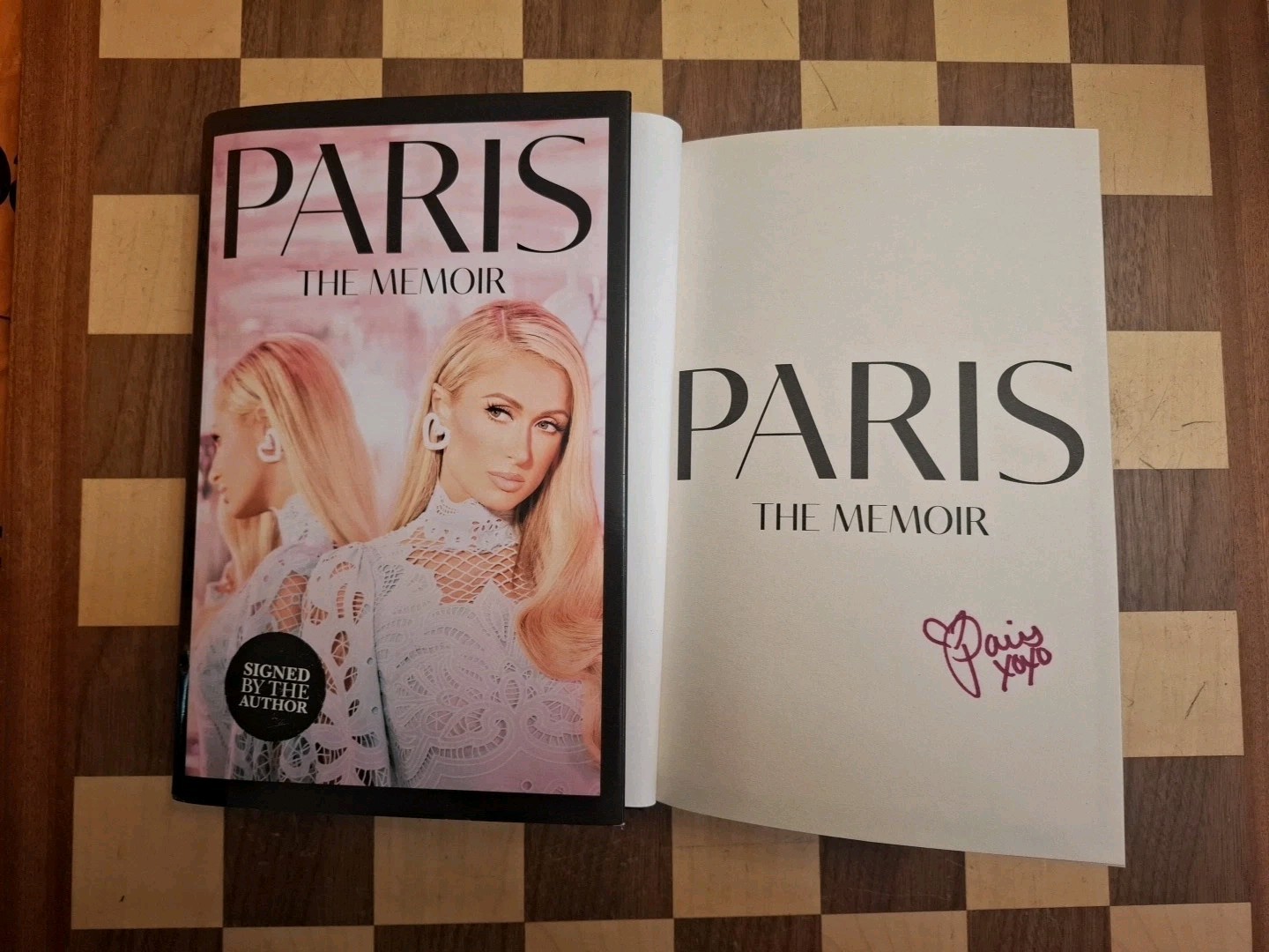The Memoir SIGNED Paris Hilton Hardback Book 1st Edition 1st Impression