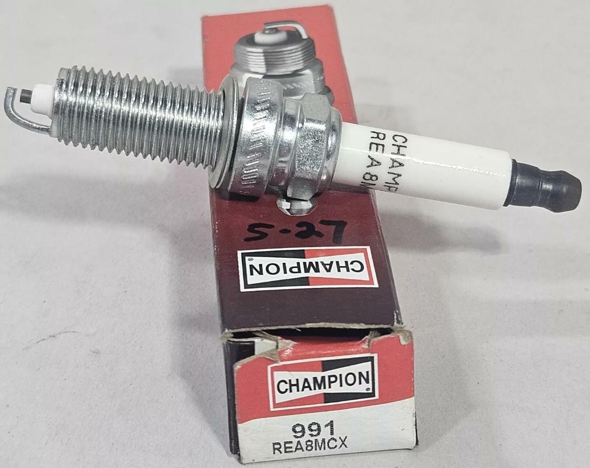 2005-2024 NEW NOS Champion REA8MCX 991 Copper Plus Small Engine Spark Plug