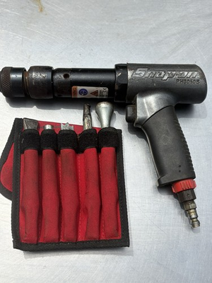 #ad Snap on Gun Metal PH3050B Air Hammer and PHG1055BK air hammer bit set $369.99