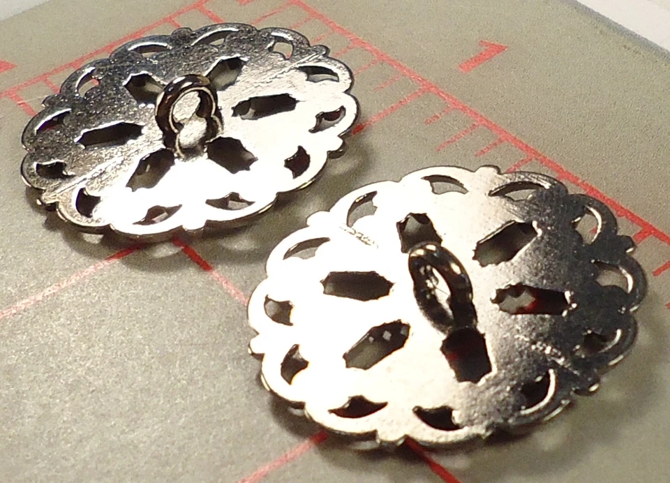 8 beautiful LG metal filigree shank buttons little star center Pewter color 7/8" - Image 2 of 4