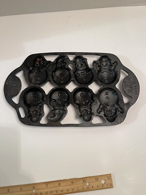 Paula Deen Signature Cast Iron Snowman Bakeware Pan Cookie