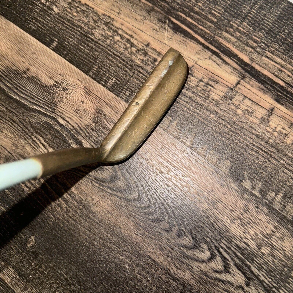 VINTAGE GOLFCRAFT FRANK JOHNSTON MODEL PROETTE PUTTER BLUE SHAFT 33" RH - Image 2 of 4