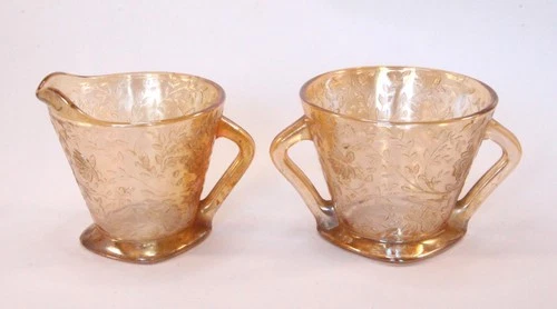 JEANETTE GLASS CO. CIRCA 1950 FLORAGOLD LOUISA CREAMER & SUGAR IRIDESCENT