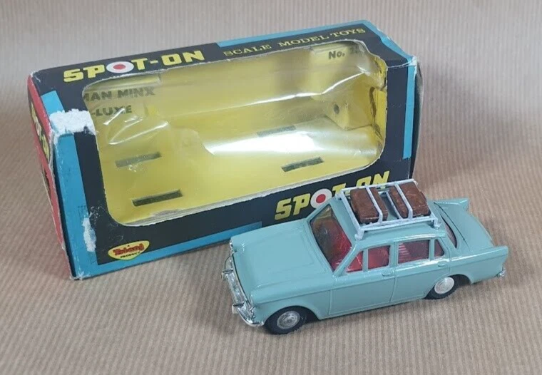 処分価格　SPOT-ON HILLMAN MINX 1800ミニカー Tri-ang Spot-On Hillman Vintage Manufacture Diecast Cars, Trucks