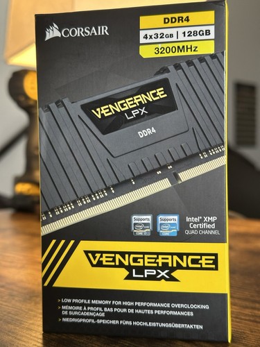 CORSAIR VENGEANCE LPX - 128GB (32GB X 4) IN BOX