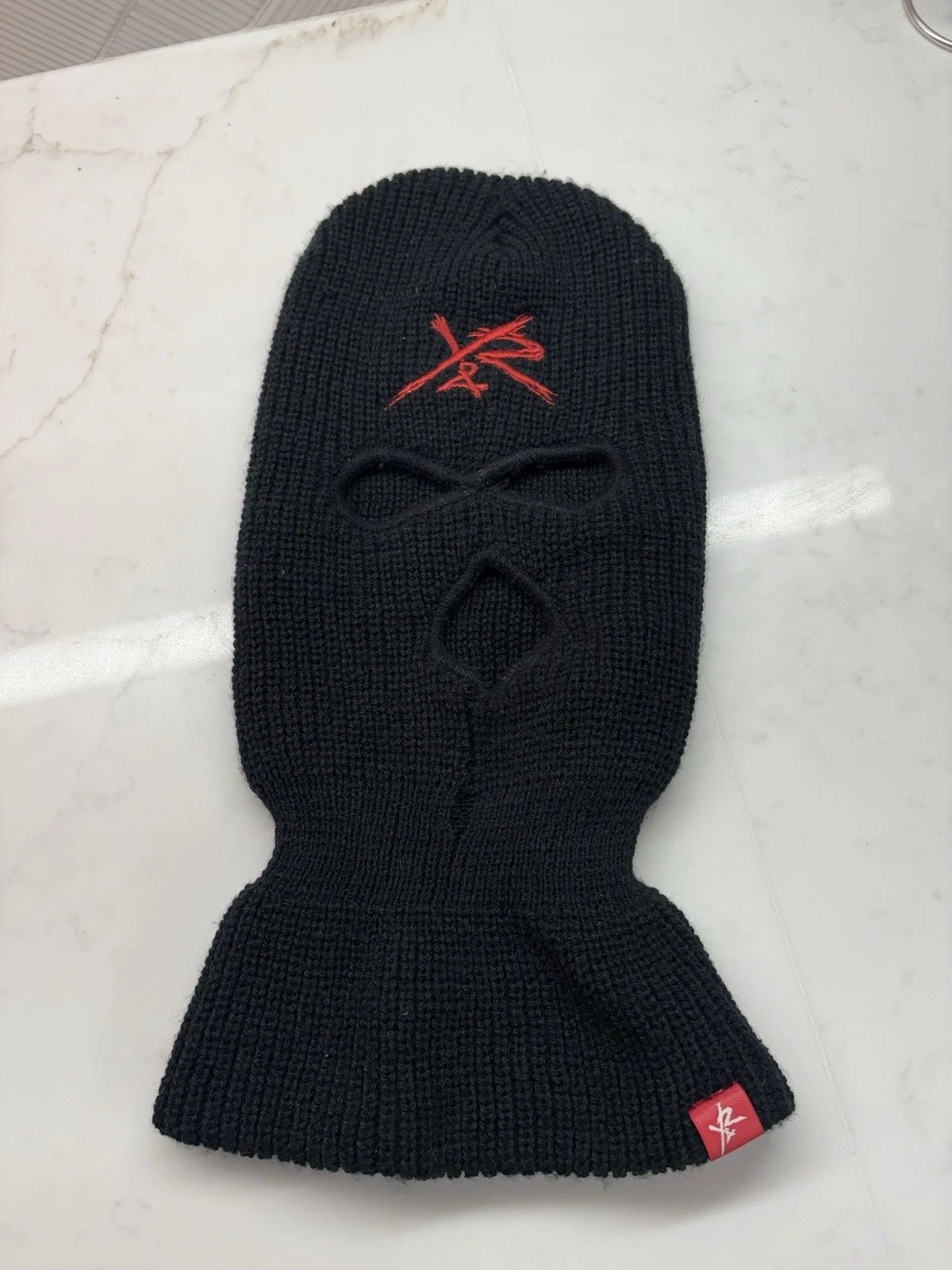 Young & Reckless Knit Ski Mask Balaclava Hat Black With Red Rare