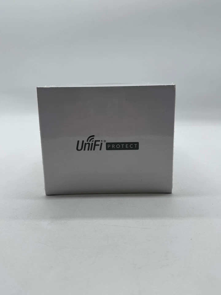 UNIFI PROTECT G4 PRO OUTDOOR CAMERA BRAND NEW SEALED - Image 2 of 3