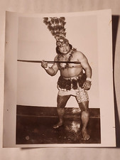 VINTAGE GLOSSY WWF WWE WRESTLING HIGH CHIEF PETER MAIVIA 9 x 11 1/4 PRESS PHOTO