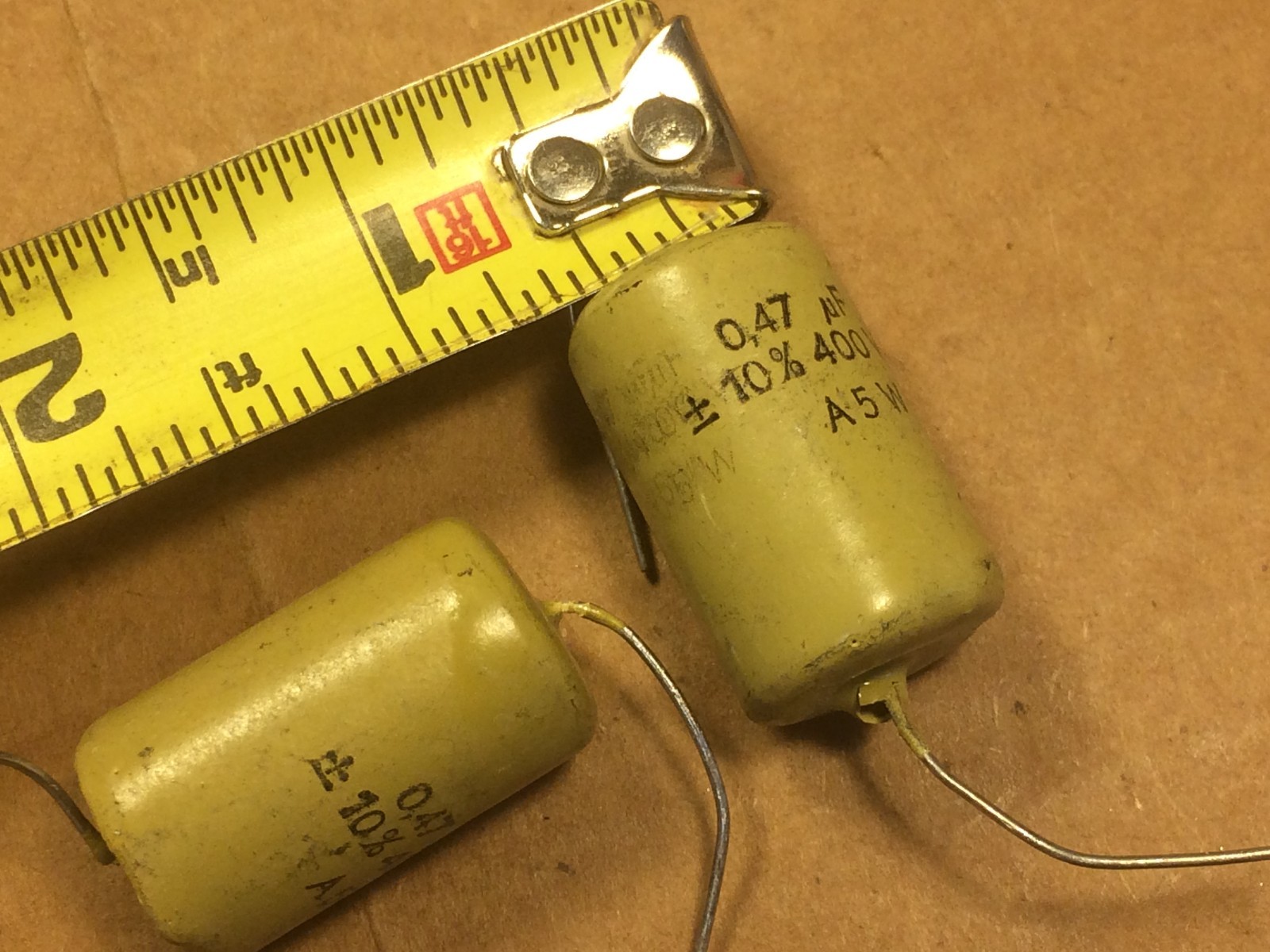 2 NOS Vintage Mullard .47 uf 400v Mustard Capacitors TESTED Marshall