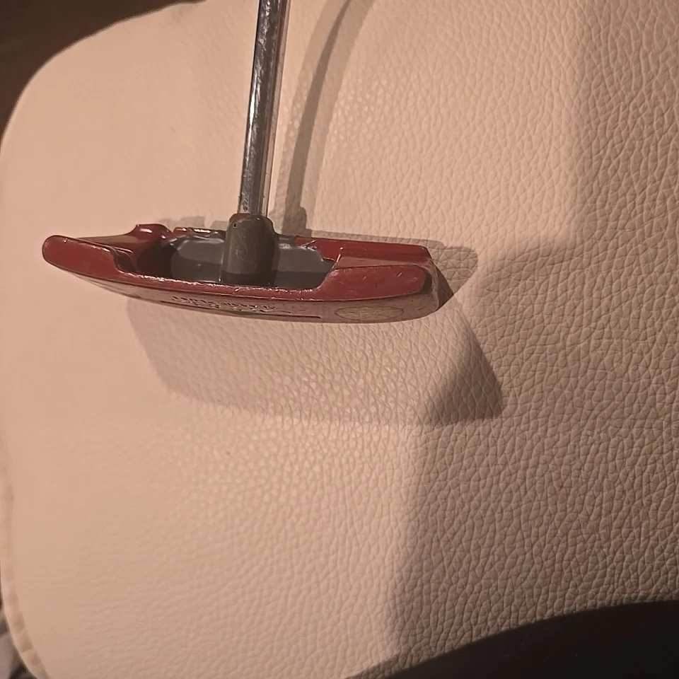 Ray Cook Budweiser Classic Plus 1 Putter Beached Face Steel Shaft 35" right  - Image 4 of 4