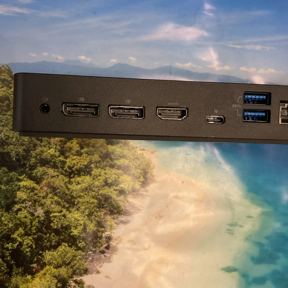 GENUINE Dell USB-C Docking Station WD19/S K20 With Dell 130W AC Power Adapter - Image 4 of 4