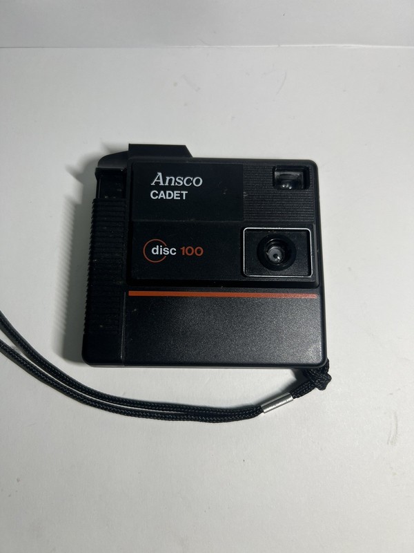 Vintage Ansco Cadet Disc 100 Film Camera UNTESTED