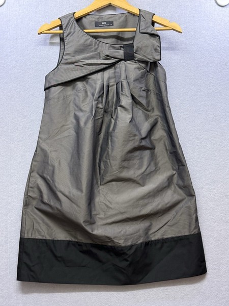 Cue Grey Shift Dress Sz 8 Bow Detail Midi Office Core Minimalist Modern Classic