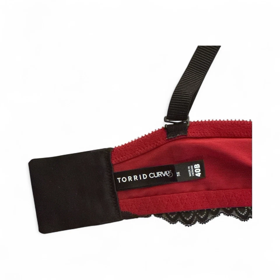 Torrid Curve Women's 40B Plunge Push-Up Bra Black Lace Red - Image 4 of 4