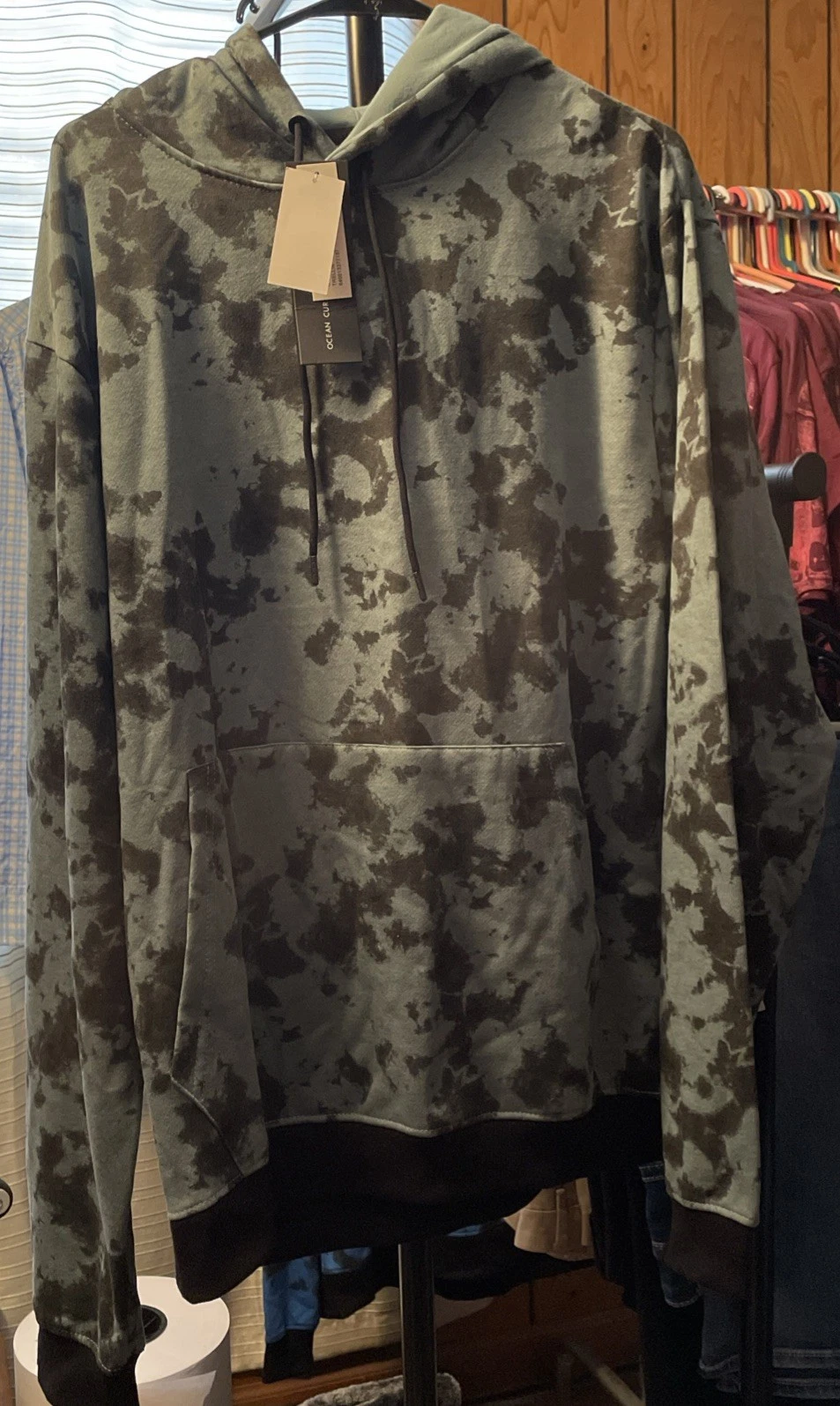 Ocean Current Pullover Lightweight Hoodie XLG Gray Tye Dye New With Tags
Opens in a new window or ta