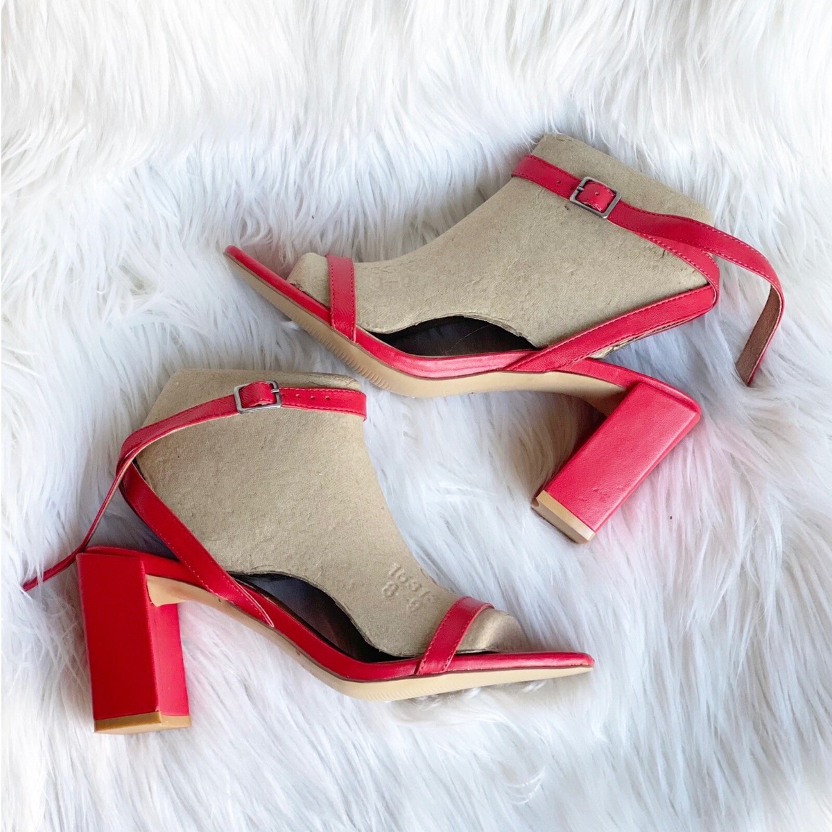 NEW $168 Jaggar Women's Squared Red Leather Block Heel Sandals