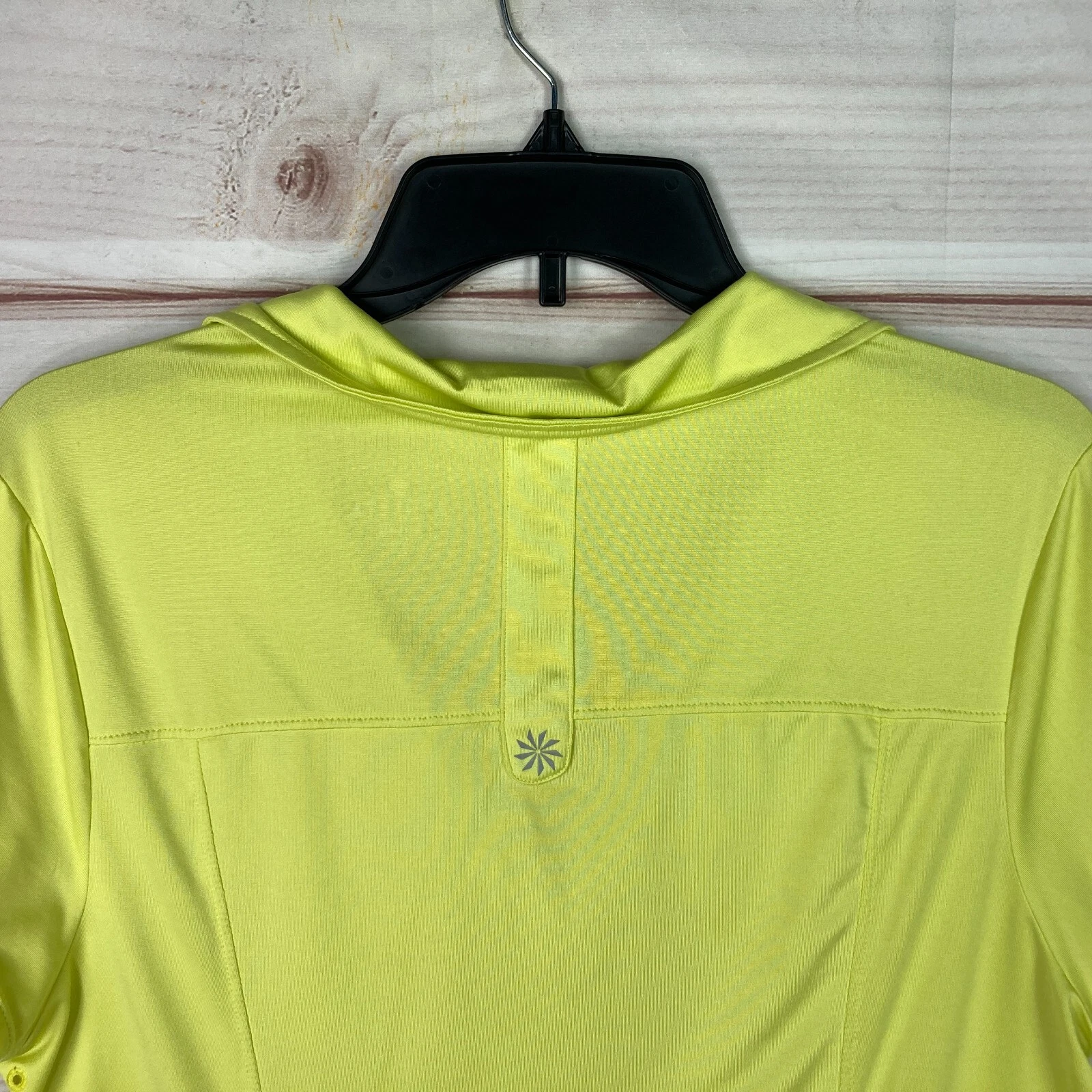 athleta swing time polo collar v-neck short sleeve shirt