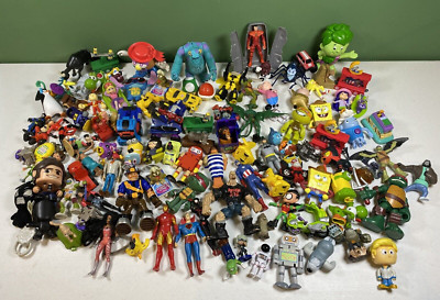 HUGE Random Mixed Small Toys & Action Figure Lot of 110 VTG & Recent - 12 Lbs