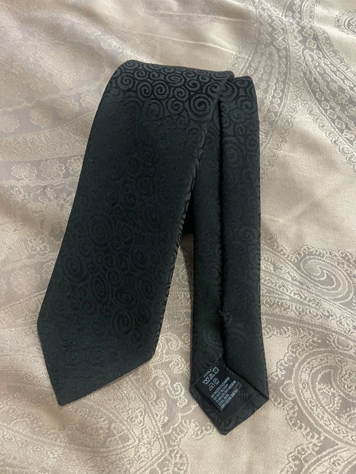 Dolce & Gabbana Mens Black Skinny Tie NWOT - Image 2 of 4