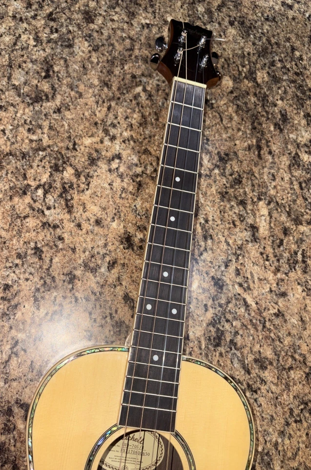 Mitchell MUB70S Baritone Ukulele Natural w/ Black Carrying Case - Image 3 of 4