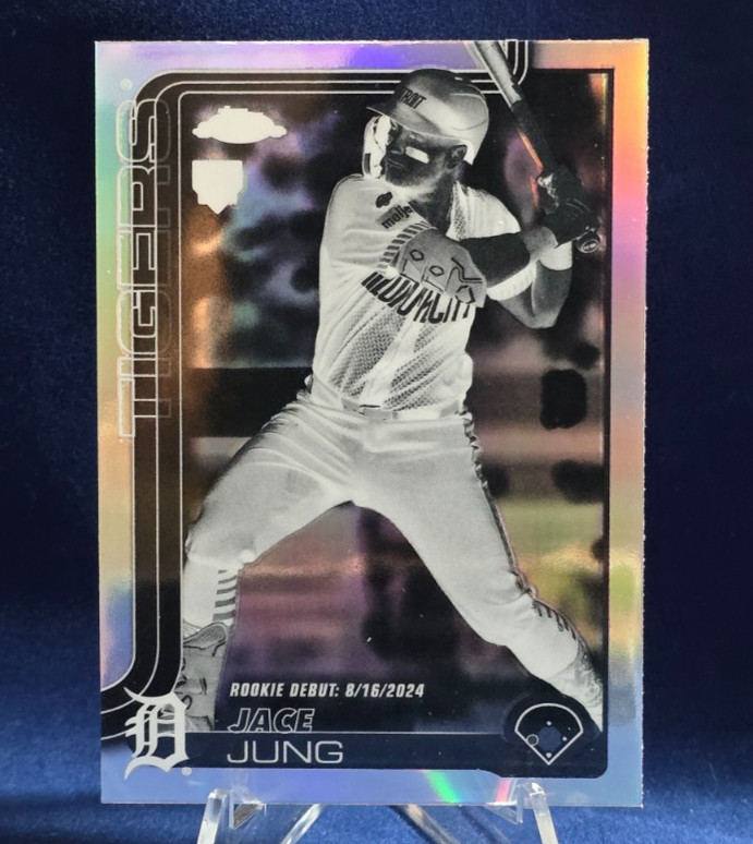 2025 Topps Chrome Update Jace Jung Negative Refractors USC121 ~ Tigers