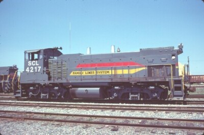 SCL 4217 MP-15AC CHARLESTON (SEABOARD COAST LINE) ORIGINAL SLIDE 22.04.78 T9-13