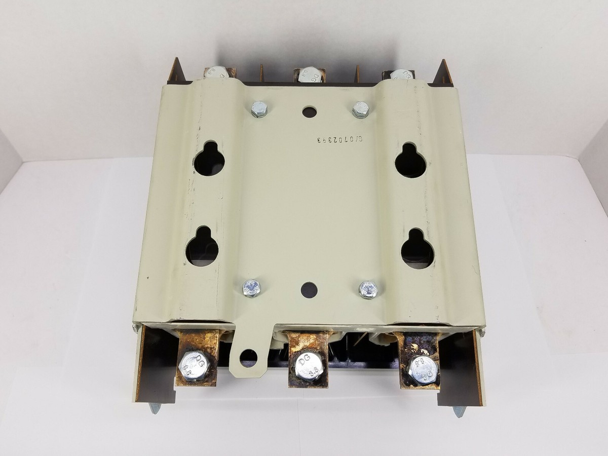 Siemens 3NP536 Fuse Holder (690V, 400A, 3Ø), Includes (3 Siemens 3NP536 Fuse Holder (690V, 400A, 3Ø), Includes (3