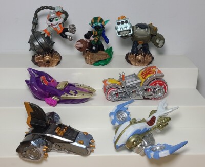LOT Of 7 Activision Skylanders SuperChargers Vehicles Figures      (TR4)