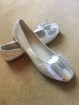 Chaussures De Fête Please Mum Style Ballet - Taille 36 (UK 3), Couleur Argent, Occasion Pour Soirée