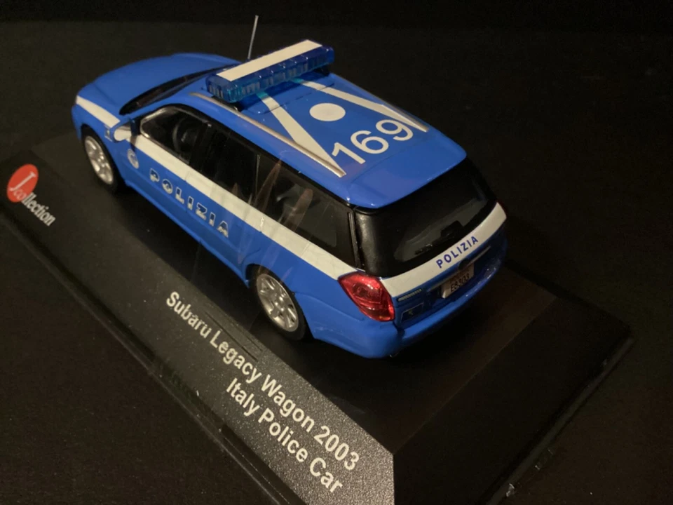 Subaru Legacy Wagon MkIV Type BP Italy Police 2003 Diecast Vehicle in scale 1/43 - Image 3 of 4