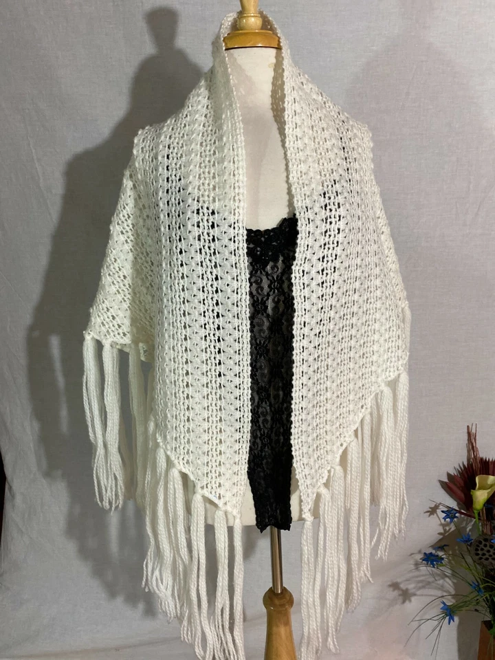Винтажный 70-х ручной вязки крючком шаль надежном чехол белый треугольник бахрома хиппи фестиваль - Изображение 2 из 4