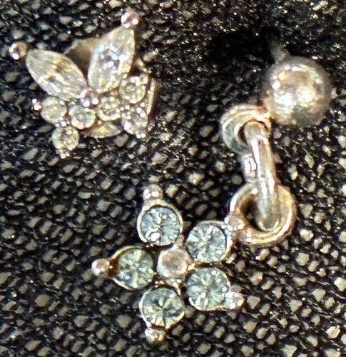 🔥VINTAGE LOT TWO STERLING SILVER stud earrings Butterfly and Flower SPRING! 🔥