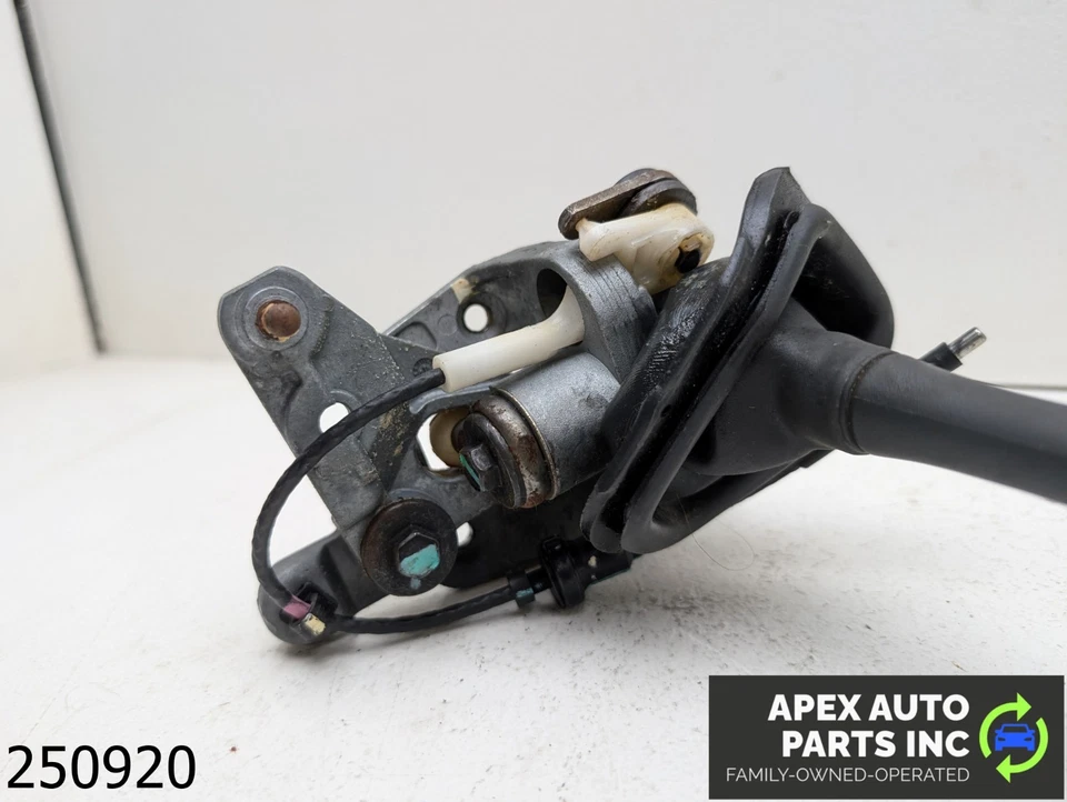 OEM 1992-1999 Chevrolet Suburban Automatic Shift Lever Handle Leather TOW HAUL - Image 4 of 4