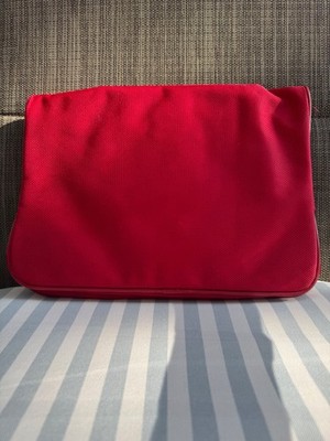 NEW Red Prada Sports Bag, Luna Rossa Medium size | eBay