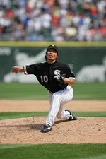 Shingo Takatsu Chicago White Sox pitches v the Kansas City Royals - Old Photo 20