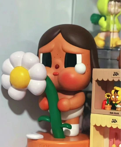 POP MART CRYBABY Sad Club Series-Lamp Bedside Lamp Desk Lamp HOT - Picture 2 of 15