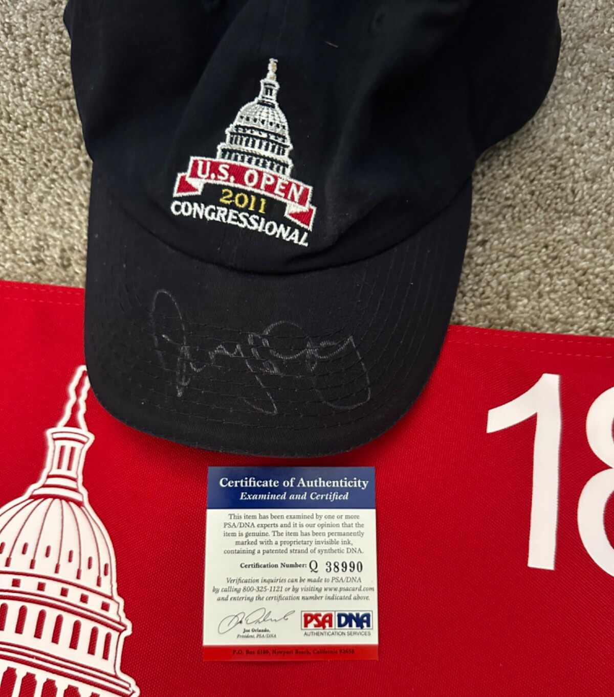 RORY MCILROY Signed 2011 US Open AUTO FLAG JSA + HAT PSA + MAG -SUNDAY PSA view 4