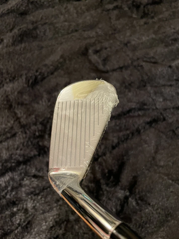 🔥 NIKE TW VR BLADES 🔥 SUPER MINT ✨ Heads & Grips In Plastic UBER RARE!!! ⛳️ - Image 2 of 4