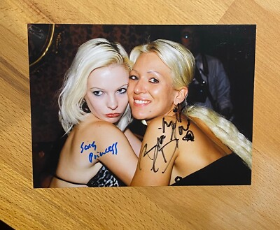 Bridget Blow + sexy Princess XXX Originalautogramm auf Foto - Venus Berlin