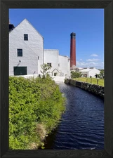 The Water of Lagavulin Framed Wall Art Poster Canvas Print Picture