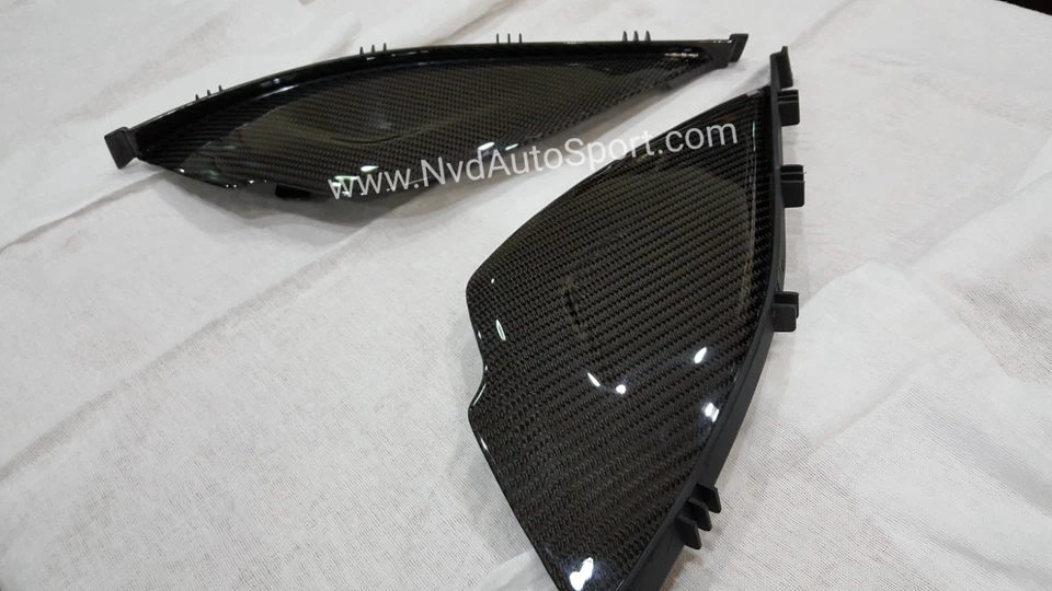 Paneles finales de tablero de fibra de carbono BMW F30, F32, F33, F34, F80 M3, F82 M4, F83 M4 Foto 4 de 4