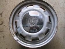 VW Golf 1 / Passat 32 Felge Stahlfelge Chromradkappe