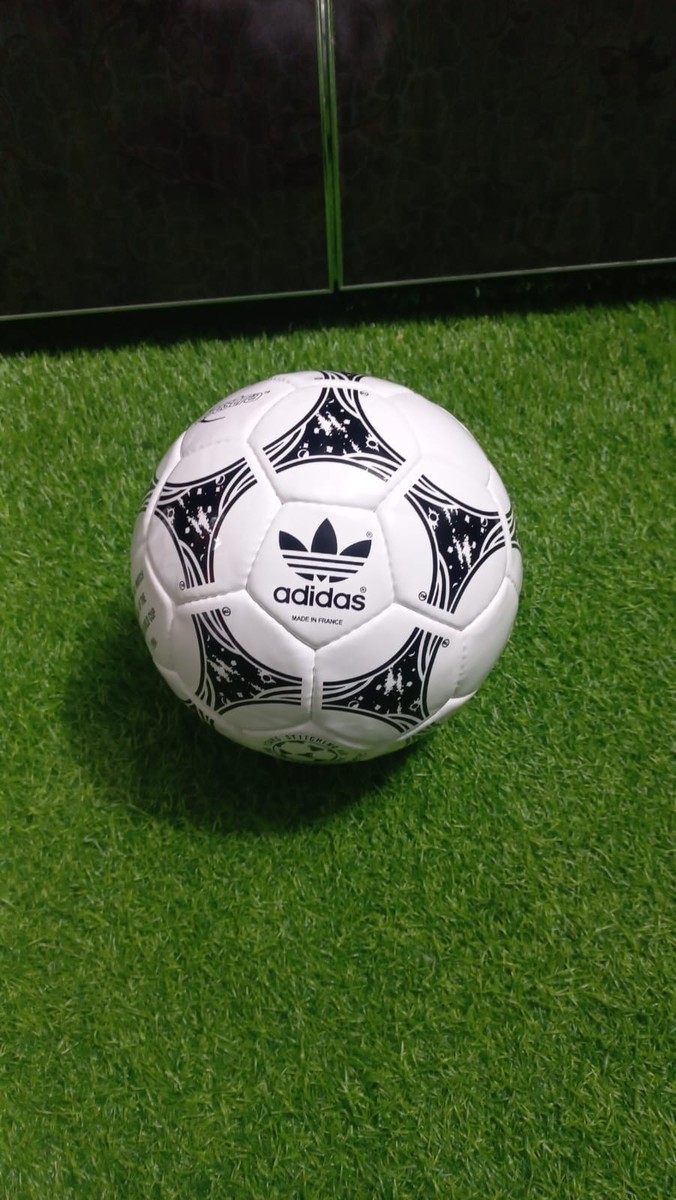 Lot of 10 Adidas Questra FIFA World Cup 1994 Official Match Soccer