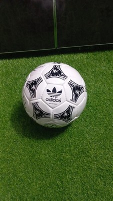 Lot of 10 Adidas Questra FIFA World Cup 1994 Official Match Soccer